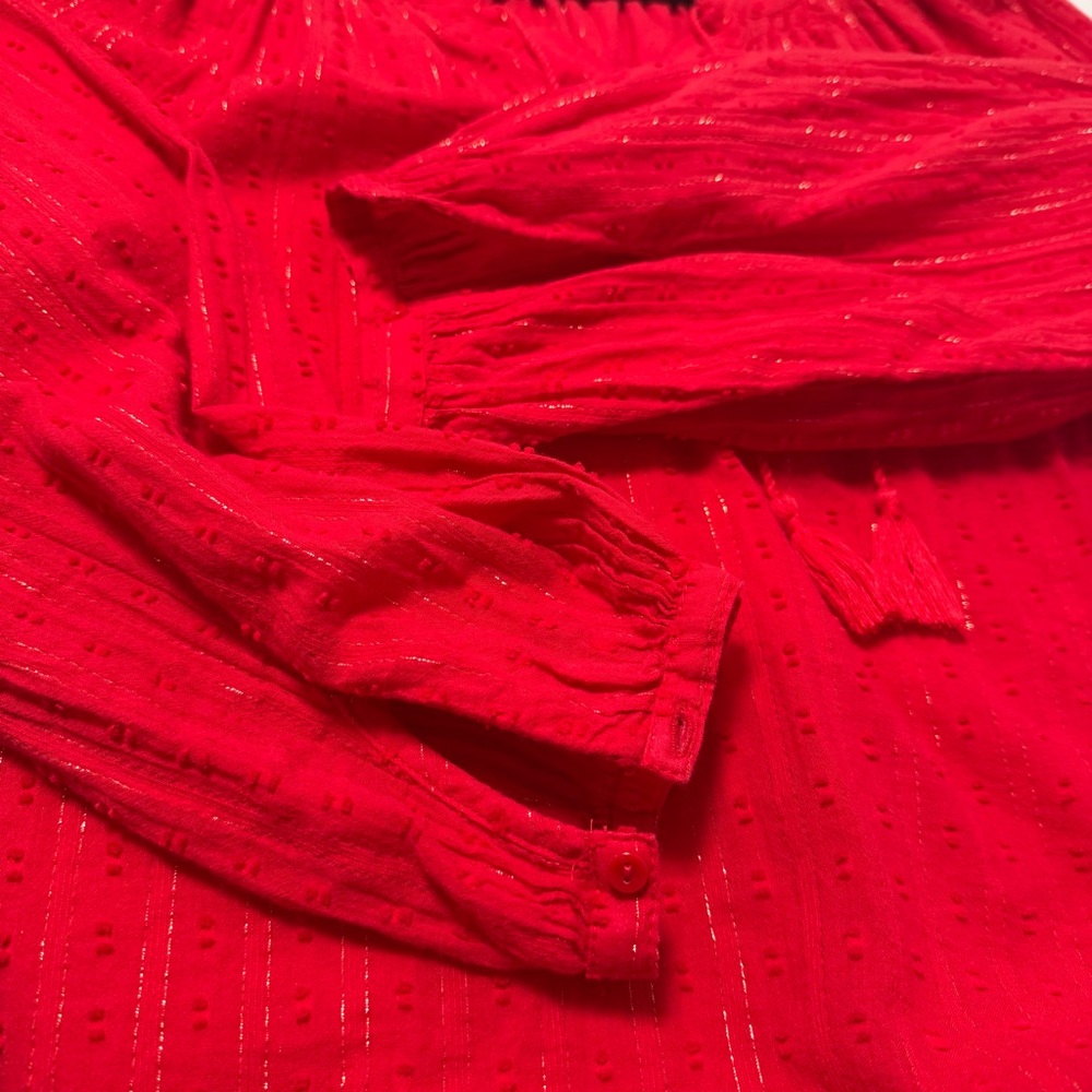 Red flowy top - Picture 5 of 8